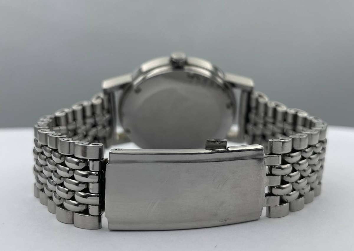 Vintage Eterna Matic date