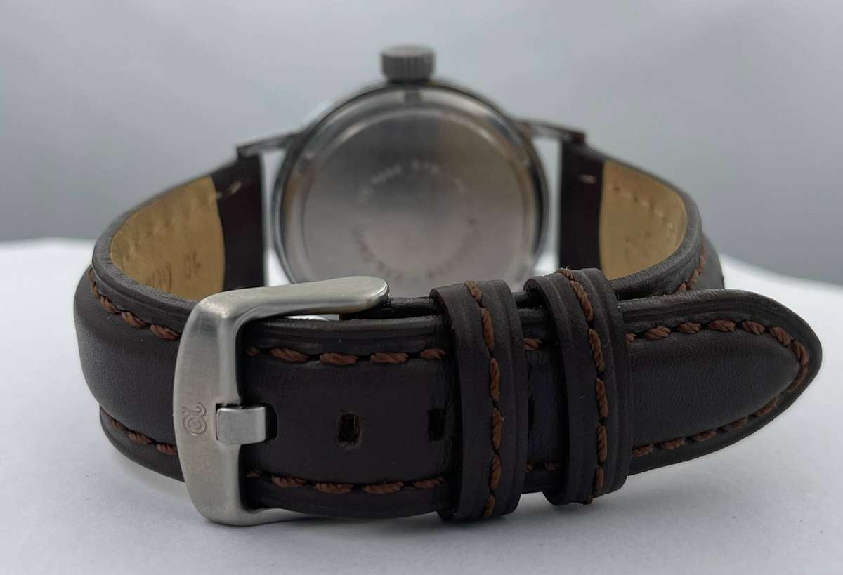 Vintage Rotary Avenger 17 Jewels