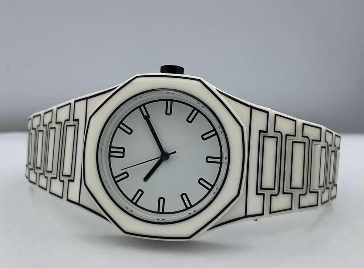 White Sketch minimalist watch
