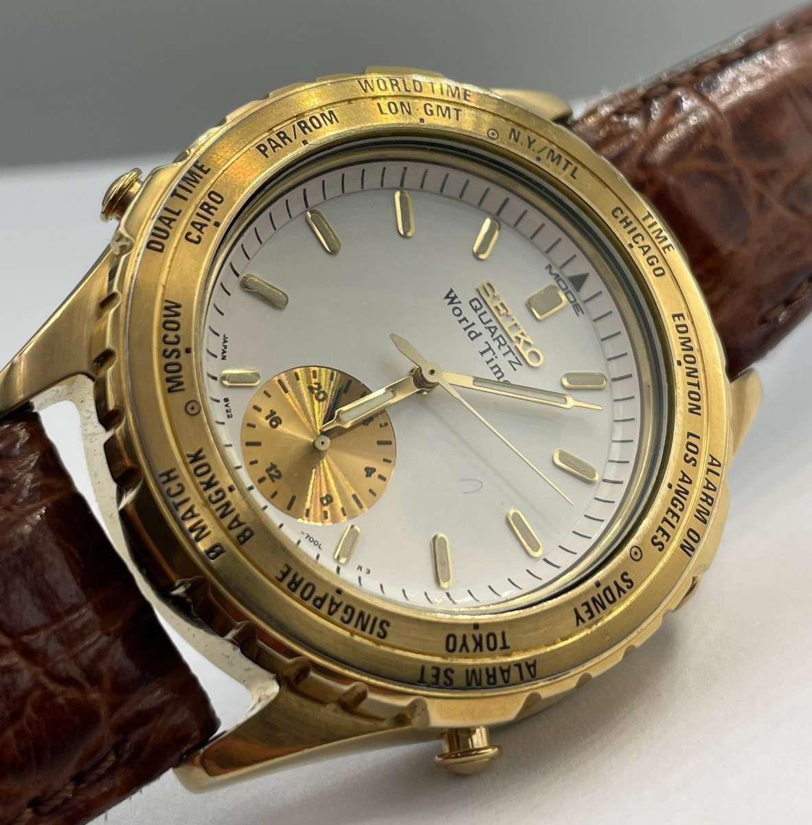 Vintage Seiko World Timer quartz