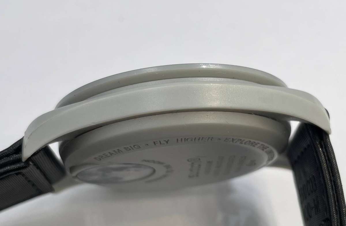 Swatch x Omega MoonSwatch Mission to the moon
