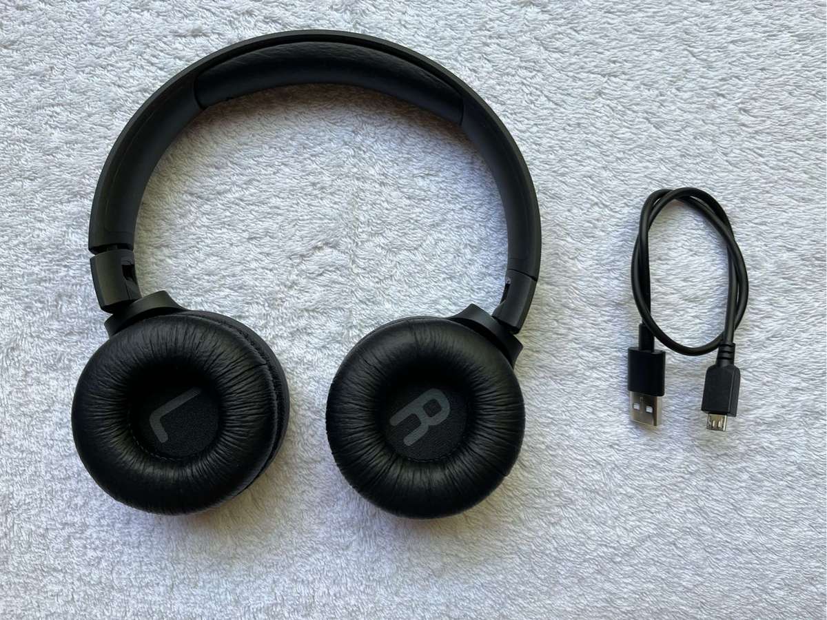 JBL T510 Headphones