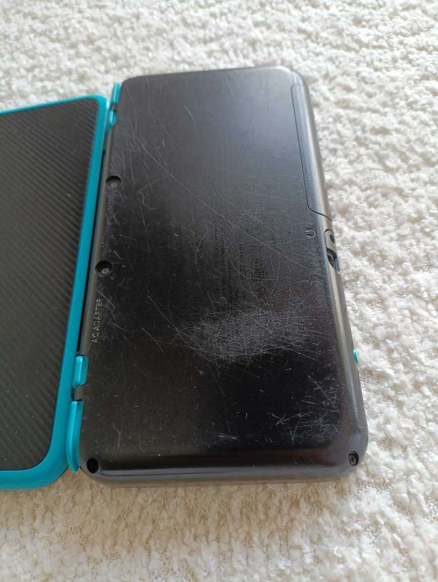 'New' Nintendo 2Ds Xl Console +, Original Charger