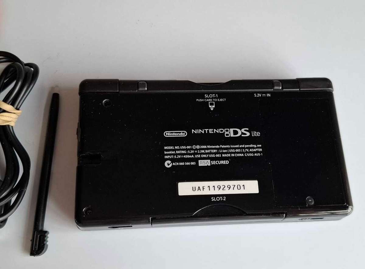 Nintendo Ds Lite Console