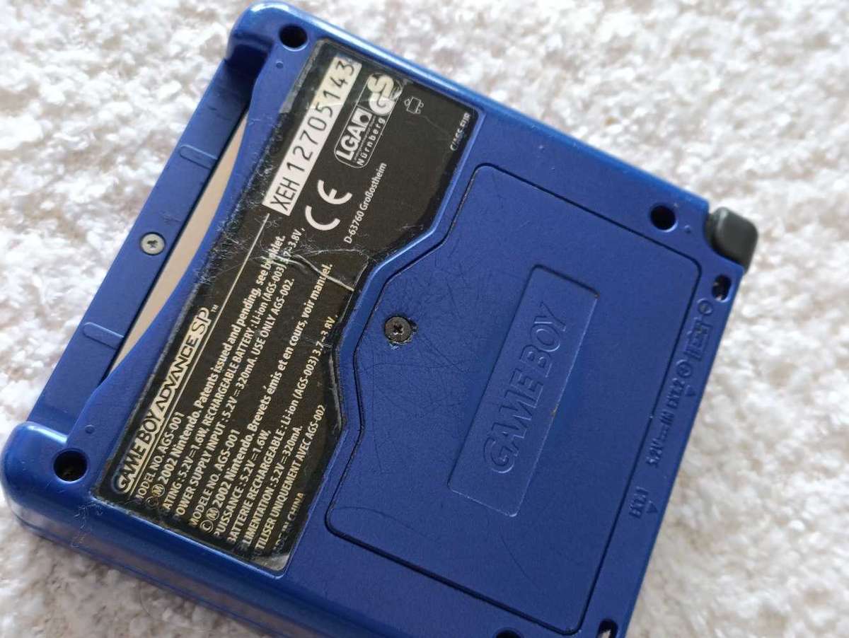 Nintendo Gameboy Advance SP with original Charger