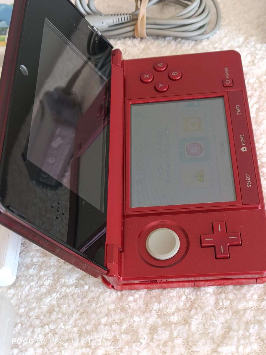 Nintendo 3DS Console With Original Charger Euro Region