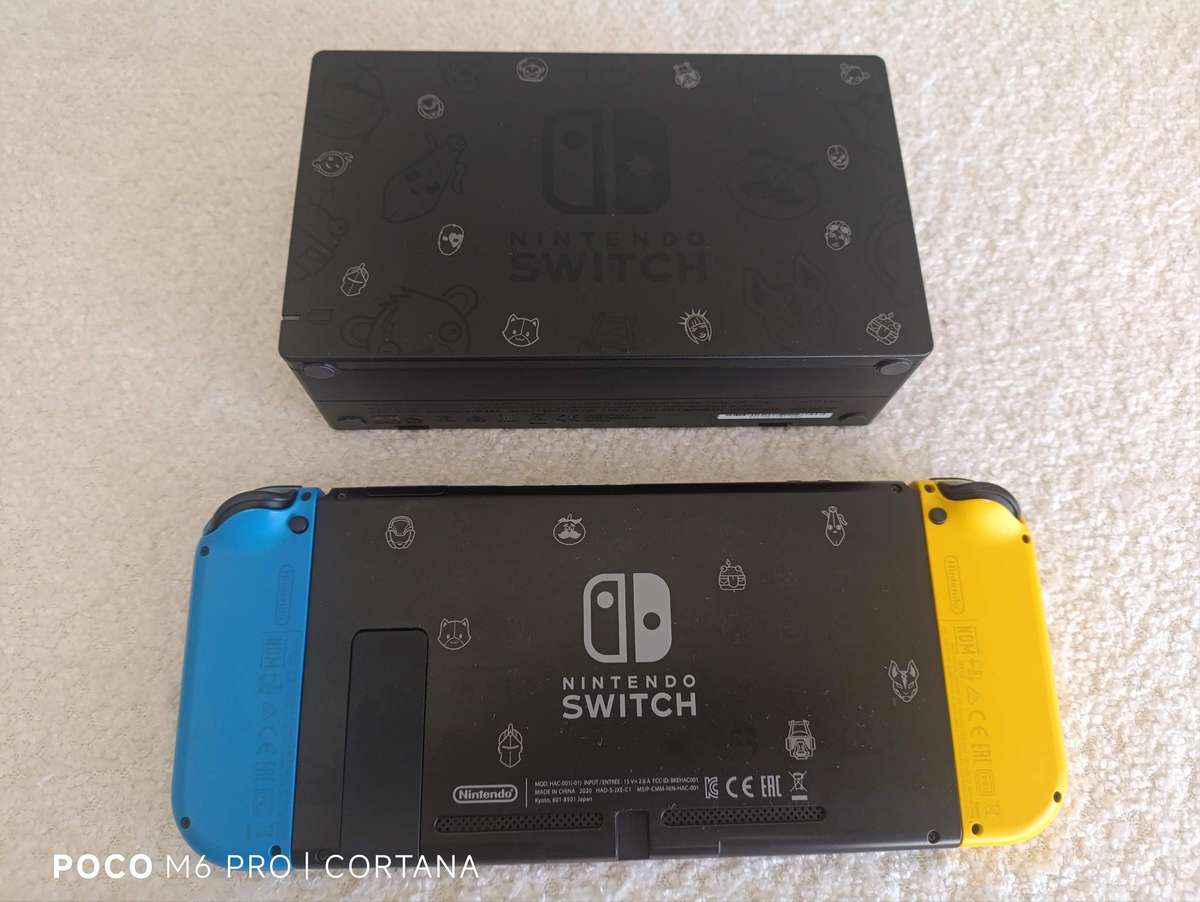 Nintendo Switch Fortnite Edition Console +Box