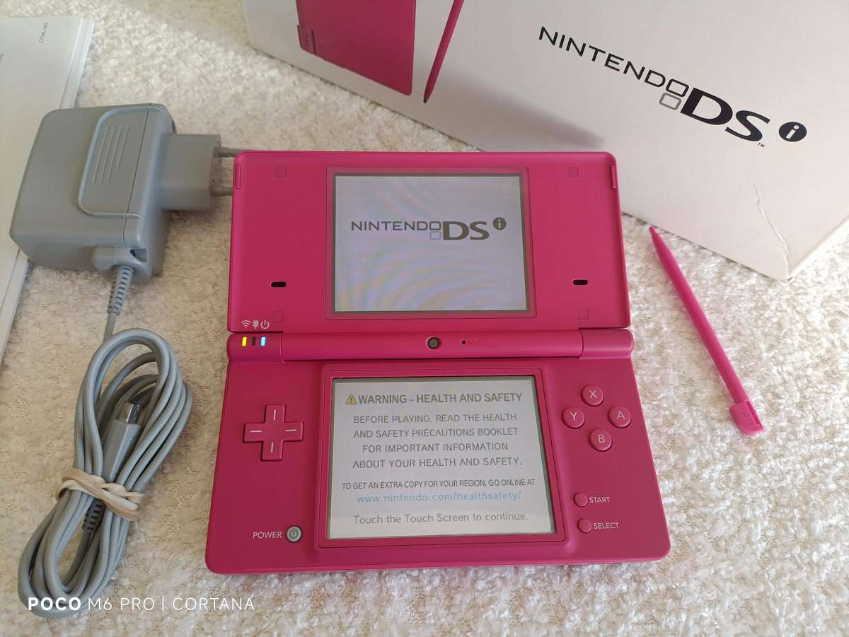 Nintendo Dsi (Rose) European region + Charger + Box and Manuals