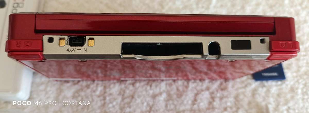 Nintendo 3DS Console With Original Charger Euro Region