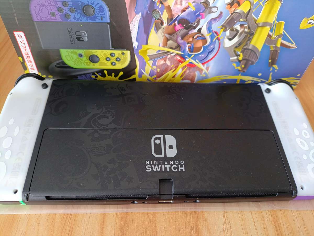 Nintendo Switch Oled Console Splatoon Edition +Box