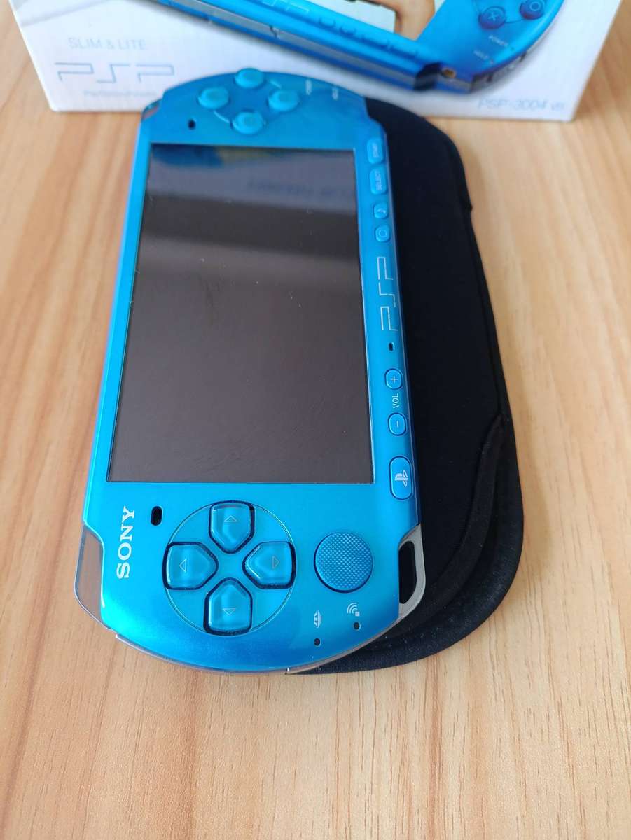 Sony PSP Vibrant Blue +Box