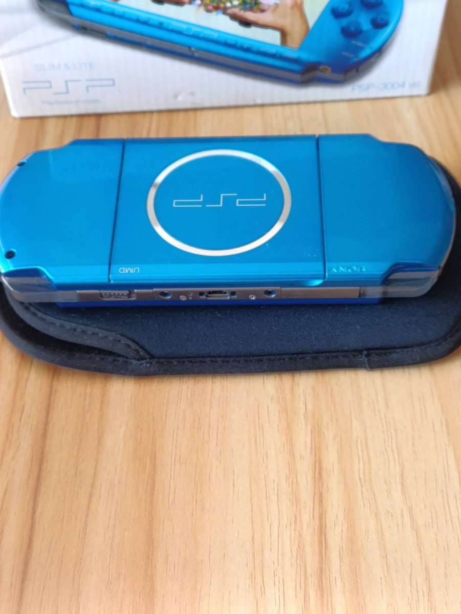 Sony PSP Vibrant Blue +Box