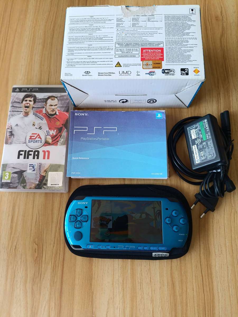 Sony PSP Vibrant Blue +Box