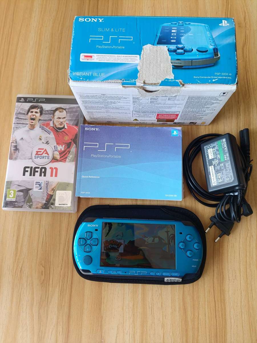 Sony PSP Vibrant Blue +Box