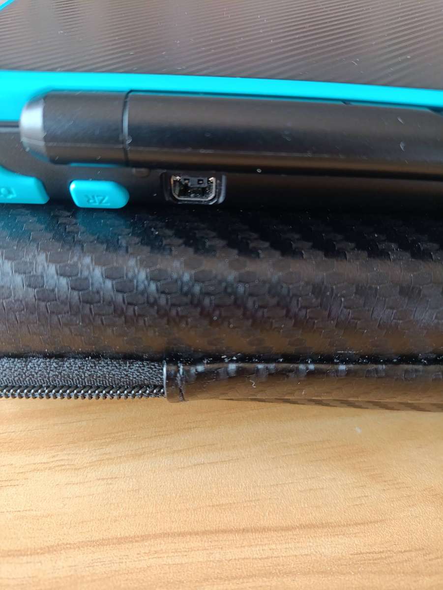 'New' Nintendo 2DS XL Console Euro Region