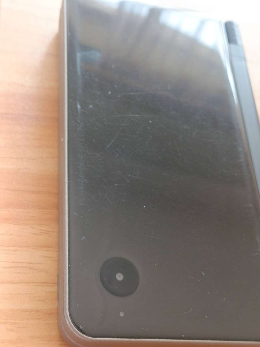 Nintendo Dsi Xl Console +USB Charger