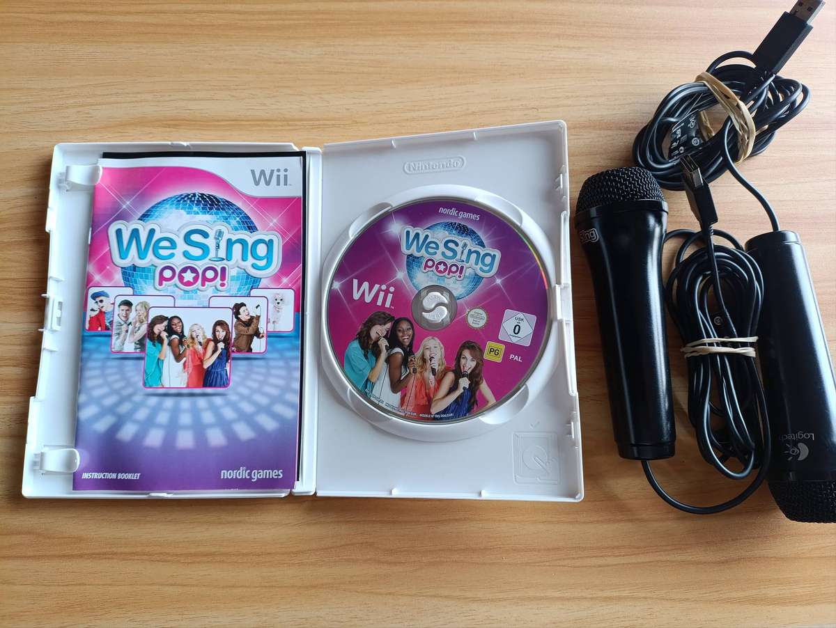 We Sing Pop Nintendo Wii +Microphones