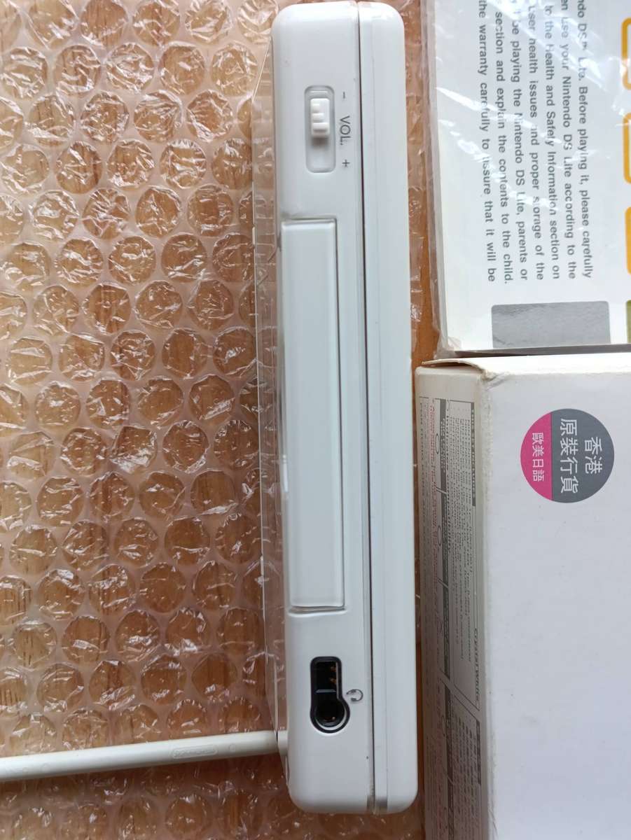 Nintendo Ds Lite Console +Box