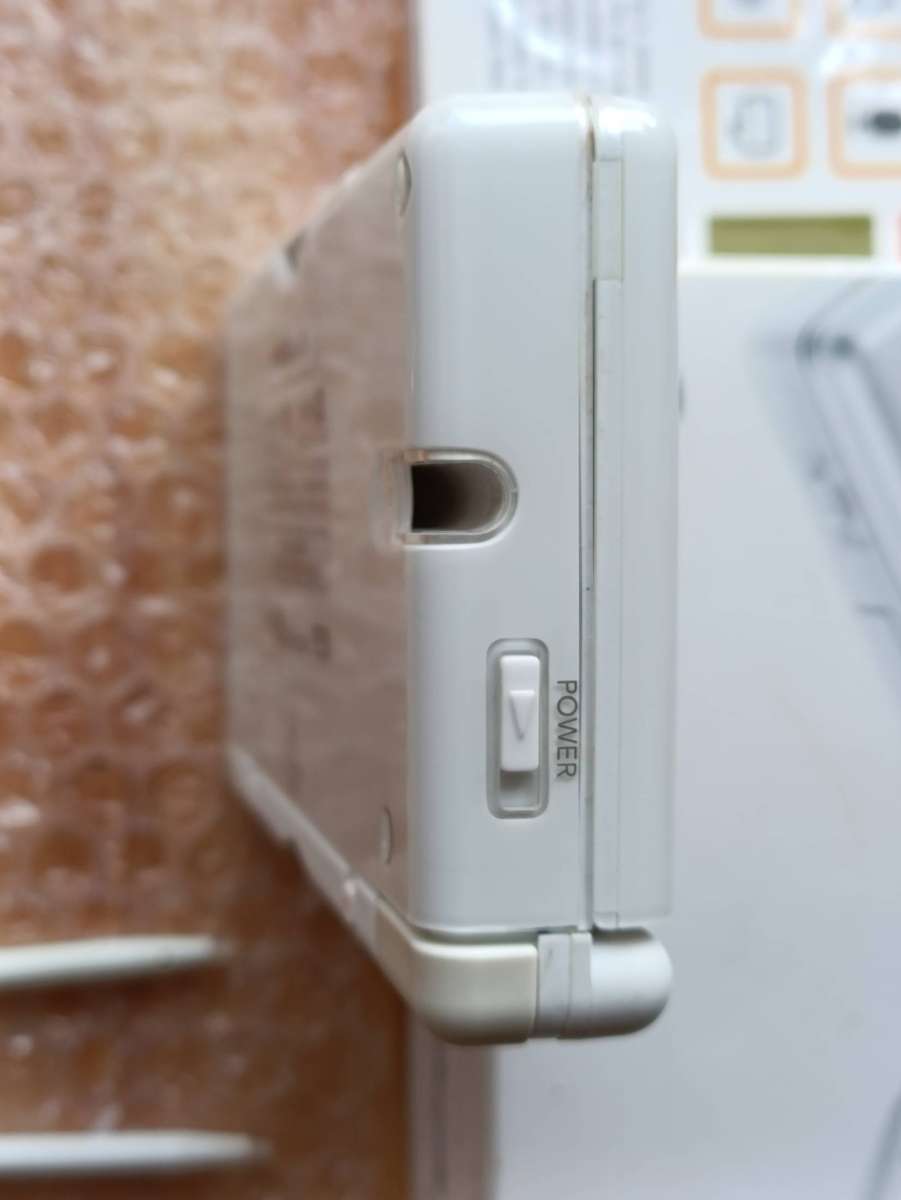 Nintendo Ds Lite Console +Box