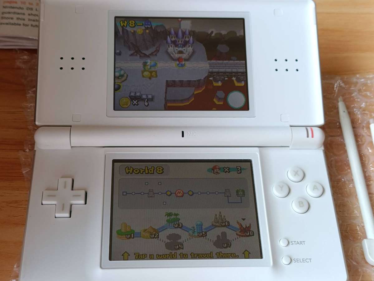 Nintendo Ds Lite Console +Box