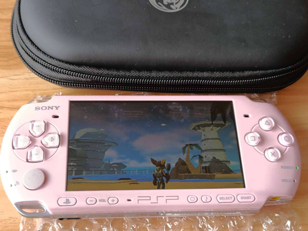 Sony Psp 'Blossom' Pink +Original Charger