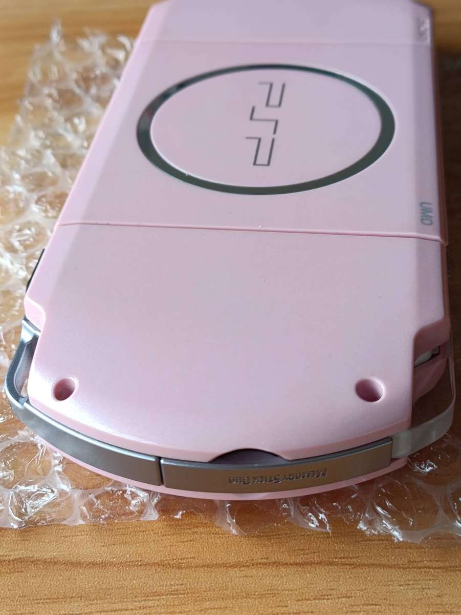 Sony Psp 'Blossom' Pink +Original Charger