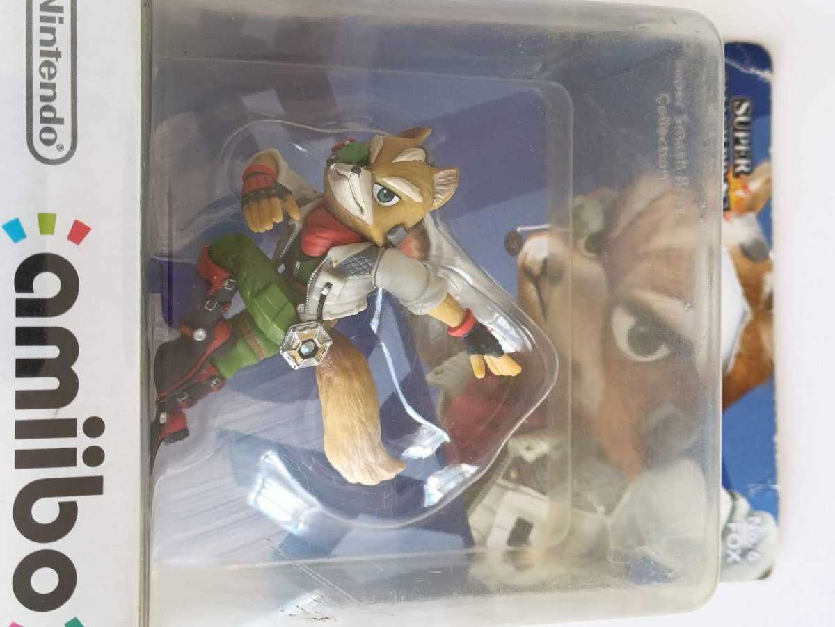Amiibo Super Smashbros No 6 Fox, note added packaging is damaged