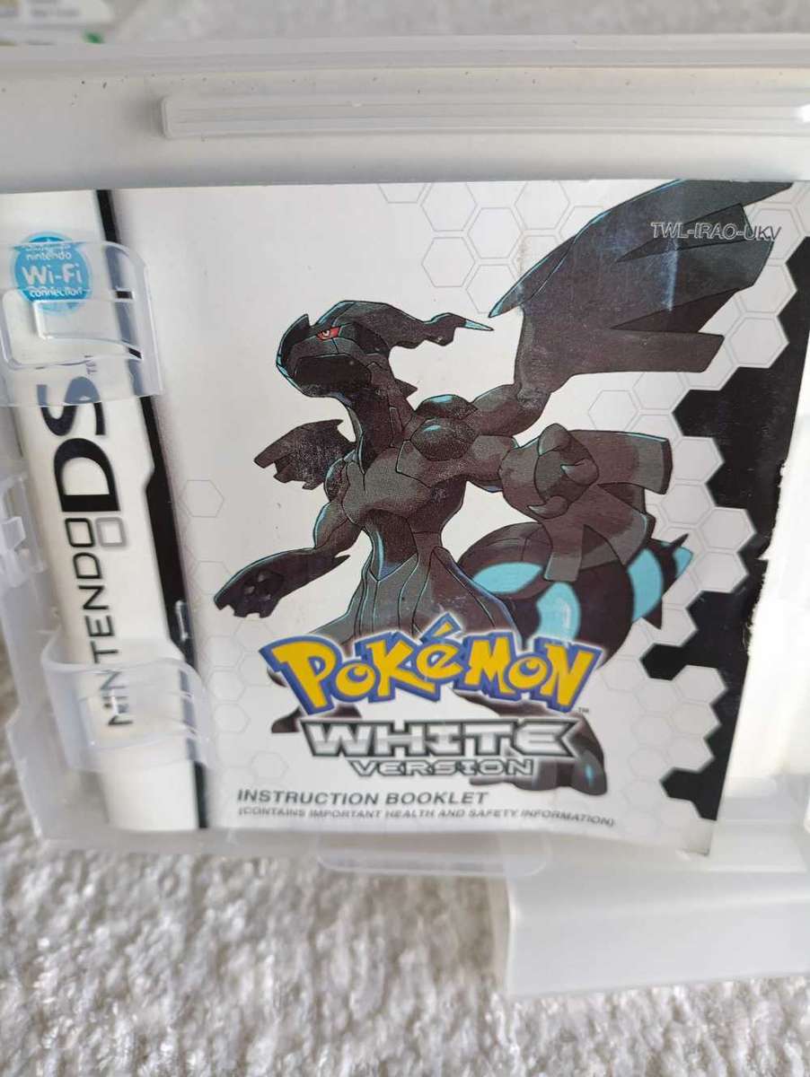 Pokémon White Version Nintendo Ds