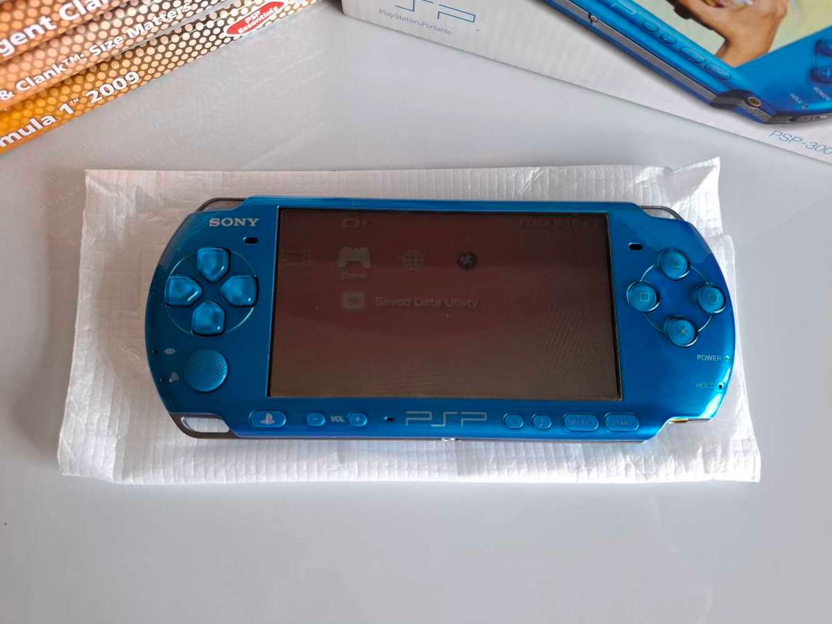 Psp Console +Box + Games