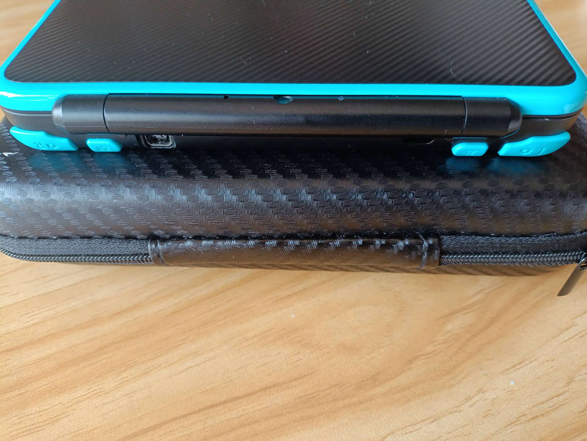 'New' Nintendo 2DS XL Console Euro Region