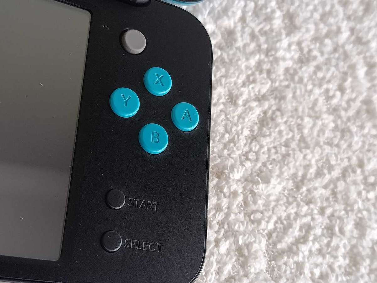 'New' Nintendo 2Ds Xl Console +, Original Charger