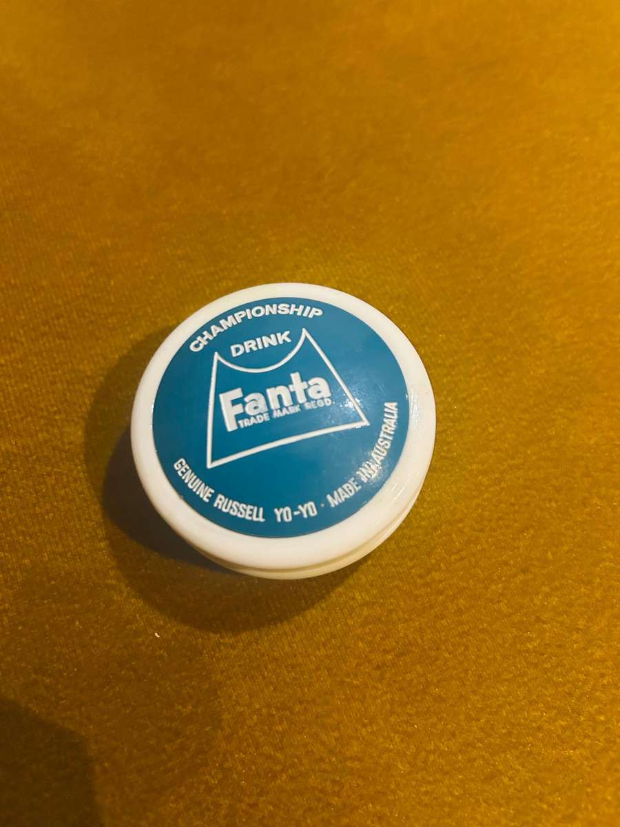 Blue Championship Fanta Russell Yoyo
