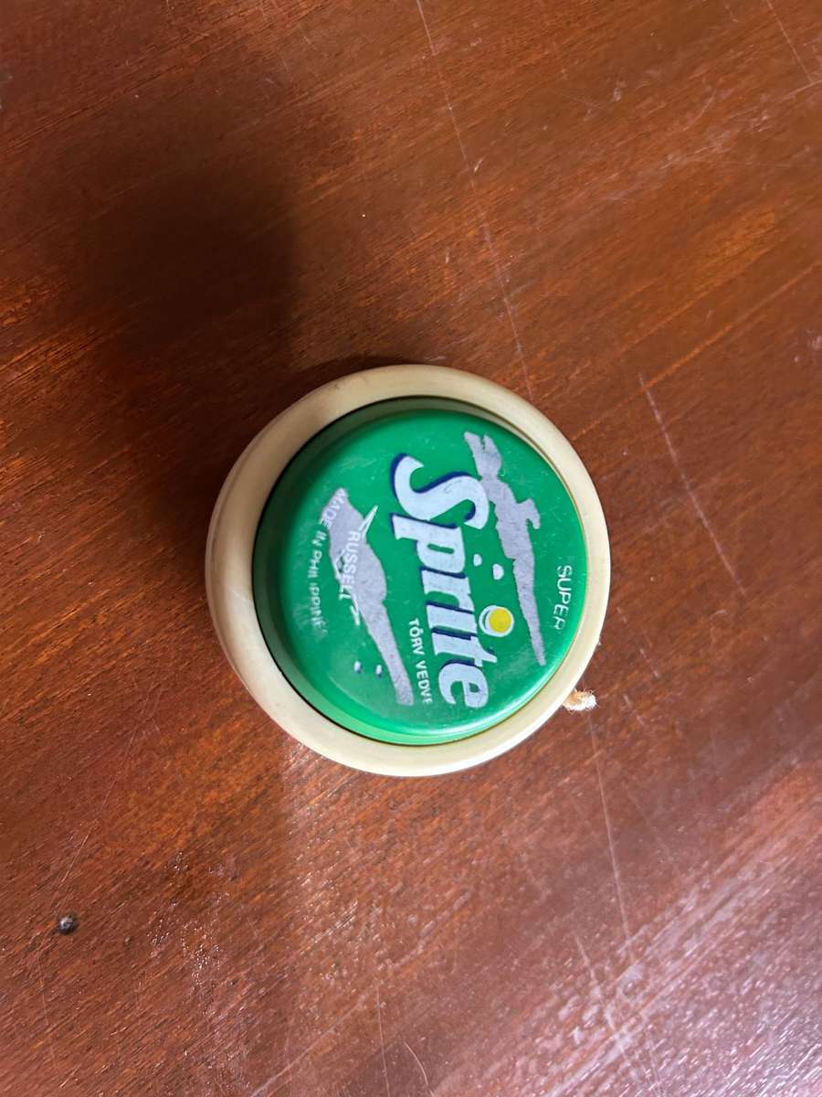 Original Russell Sprite yoyo