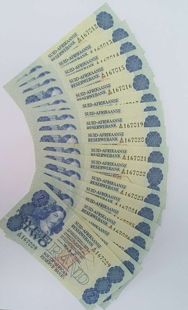R2 de Jong 1978 x 18 consecutively numbered banknotes AUNC/UNC (Paperclip kink)