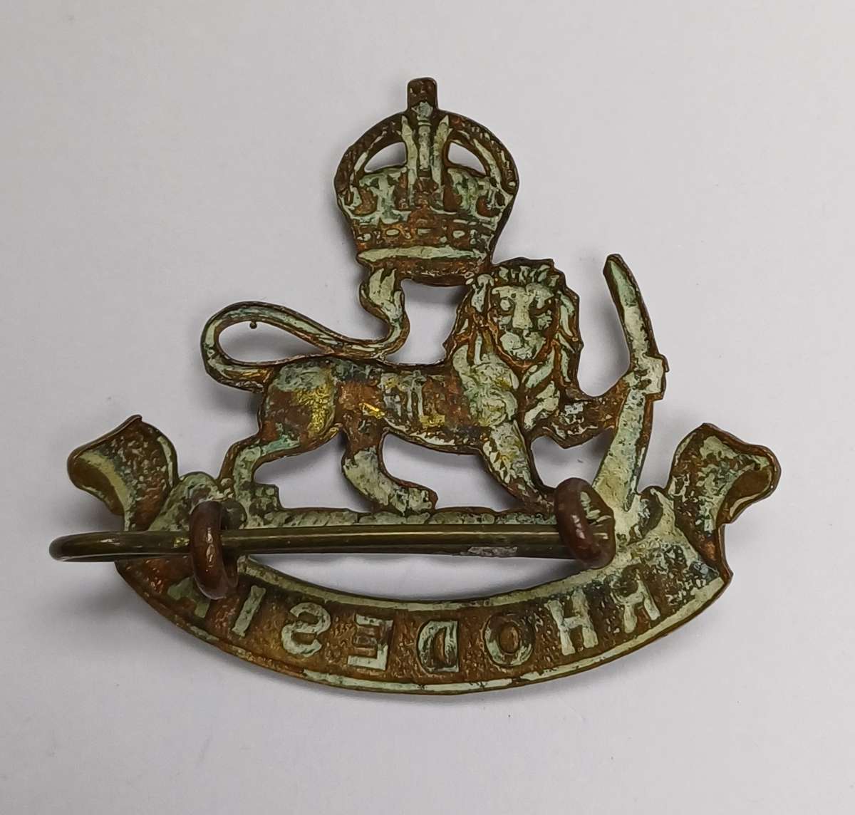 Rhodesia & Nyasaland WW2 Cap Badge