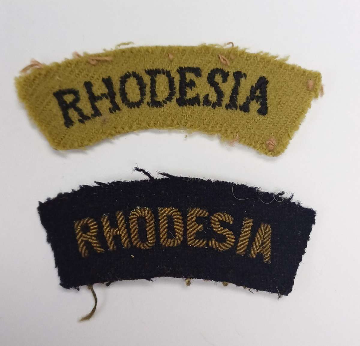 Rhodesia Army Cloth Shoulder Titles X 2