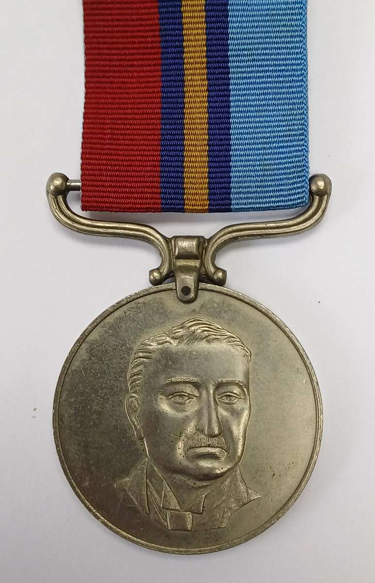 Rhodesia Bush War General Service Medal & Zimbabwe Independence Medal