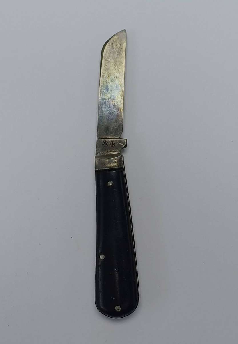 Josef Rogers Penknife # 6 Blade in very good condition!