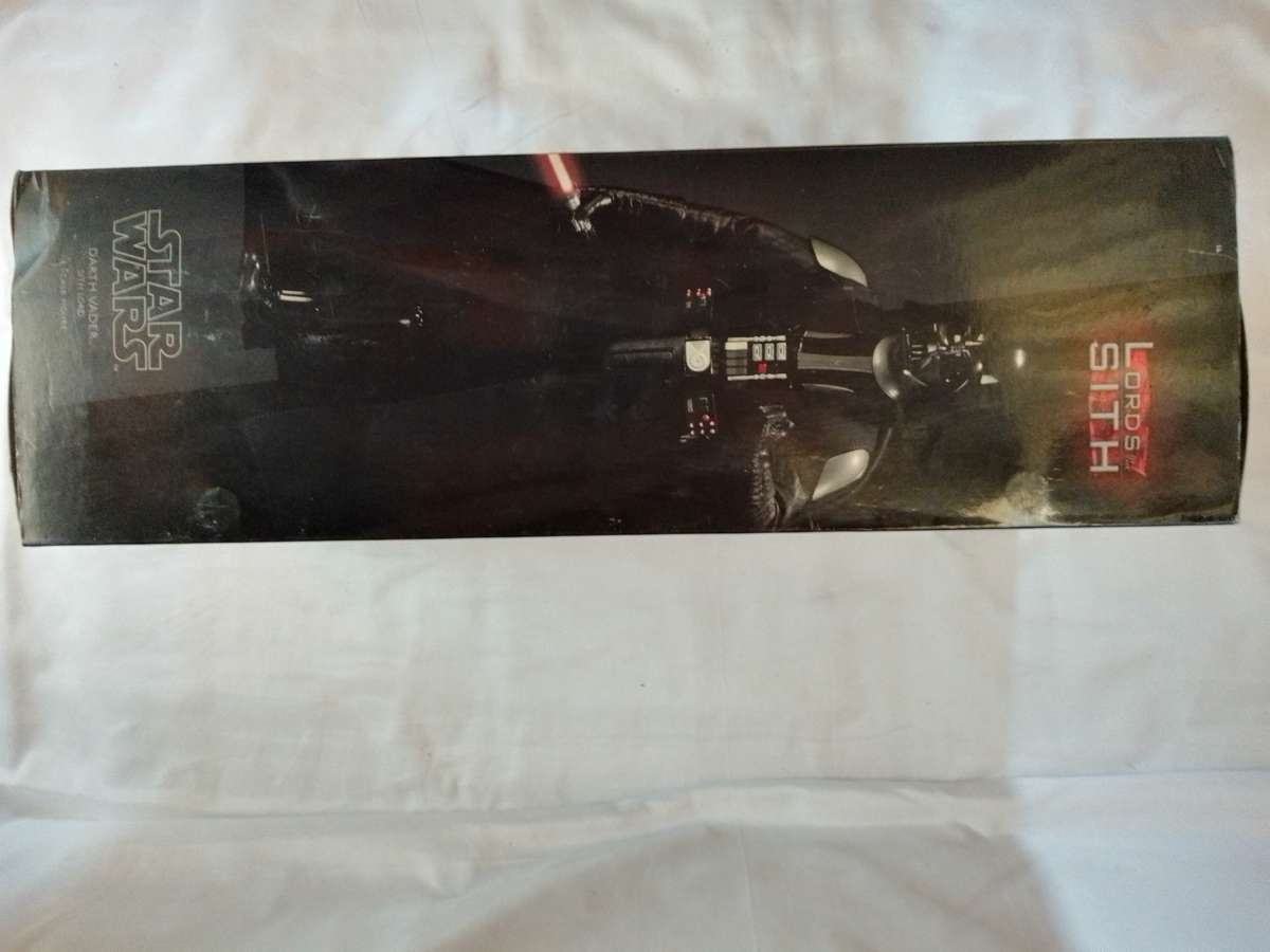 Darth Vader Sith Lord 1/6 Scale Star Wars Episode IV Sideshow Collectible Figure