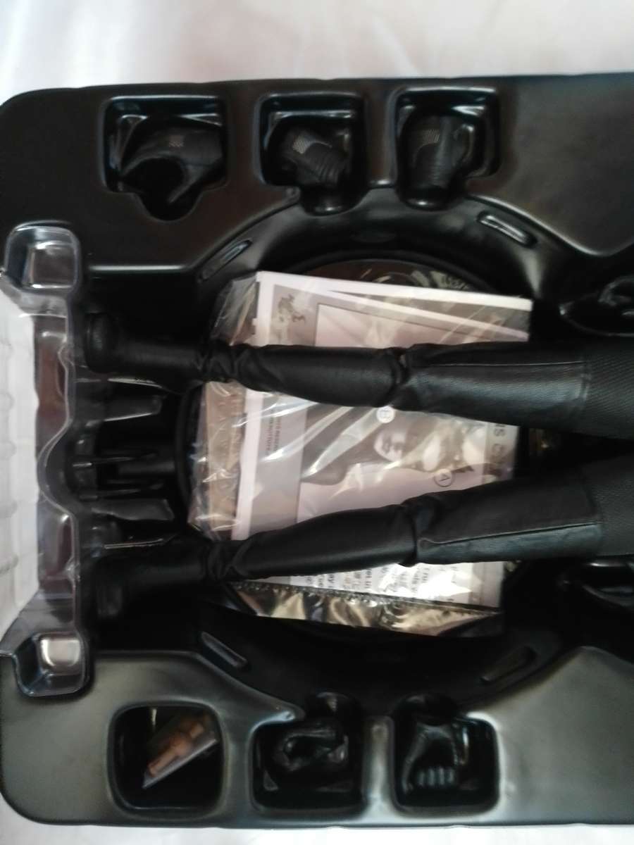 Hot Toys Selina Kyle - Catwoman The Dark Knight Rises 1/6 Scale Figure