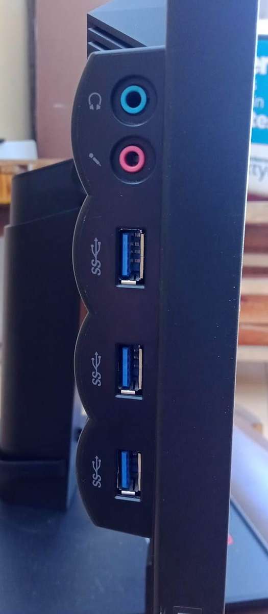 Lenovo LT2323 23 inch monitor with integrated 3W speakers and a host of other features.