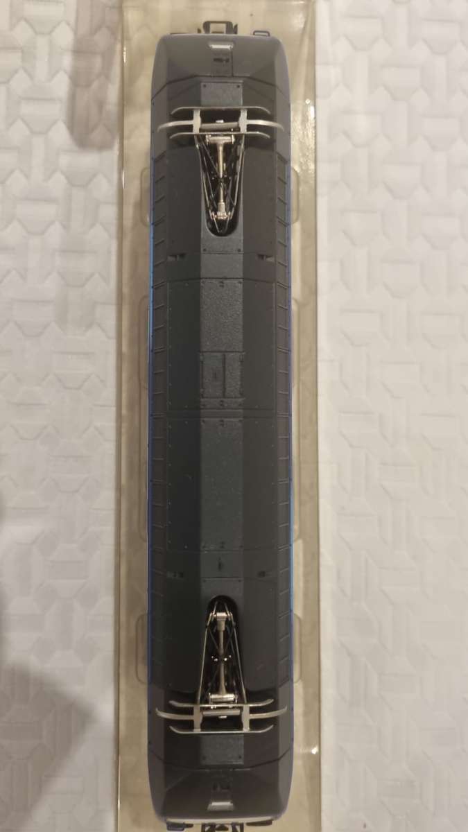 Marklin HO 34633 SBB Re 460 PEPSI Locomotive.