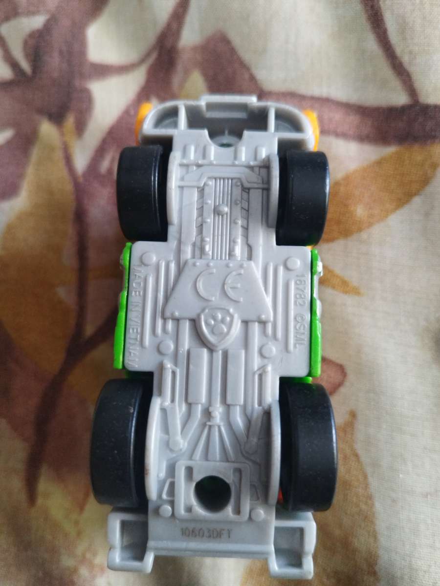 Paw patrol green Car