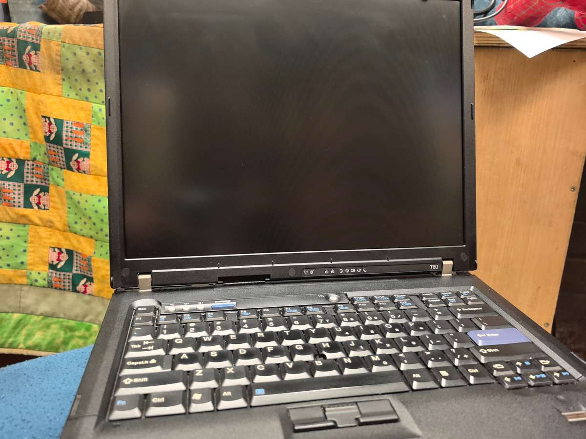 Lenovo ThinkPad T60 Laptop