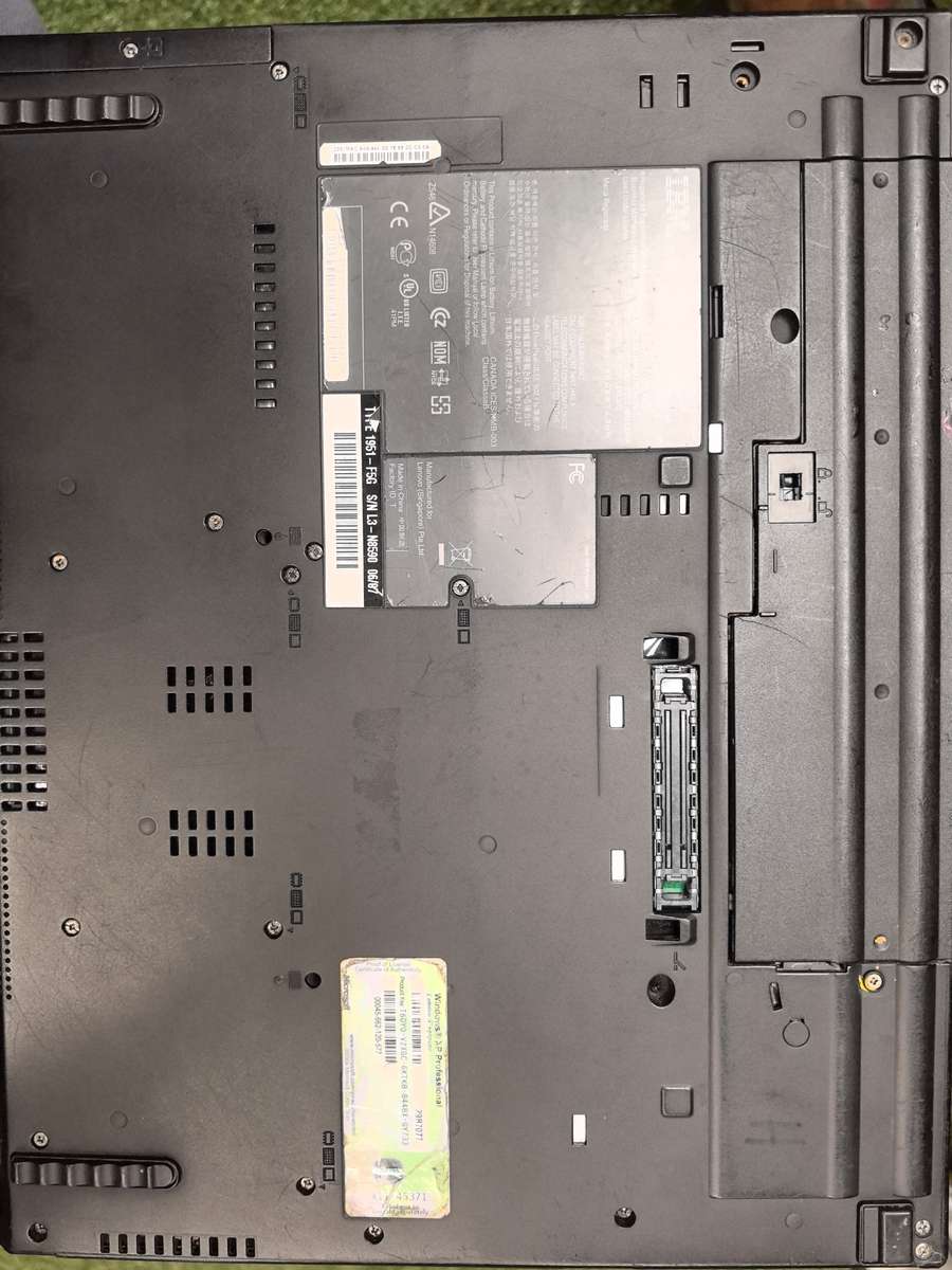 Lenovo ThinkPad T60 Laptop