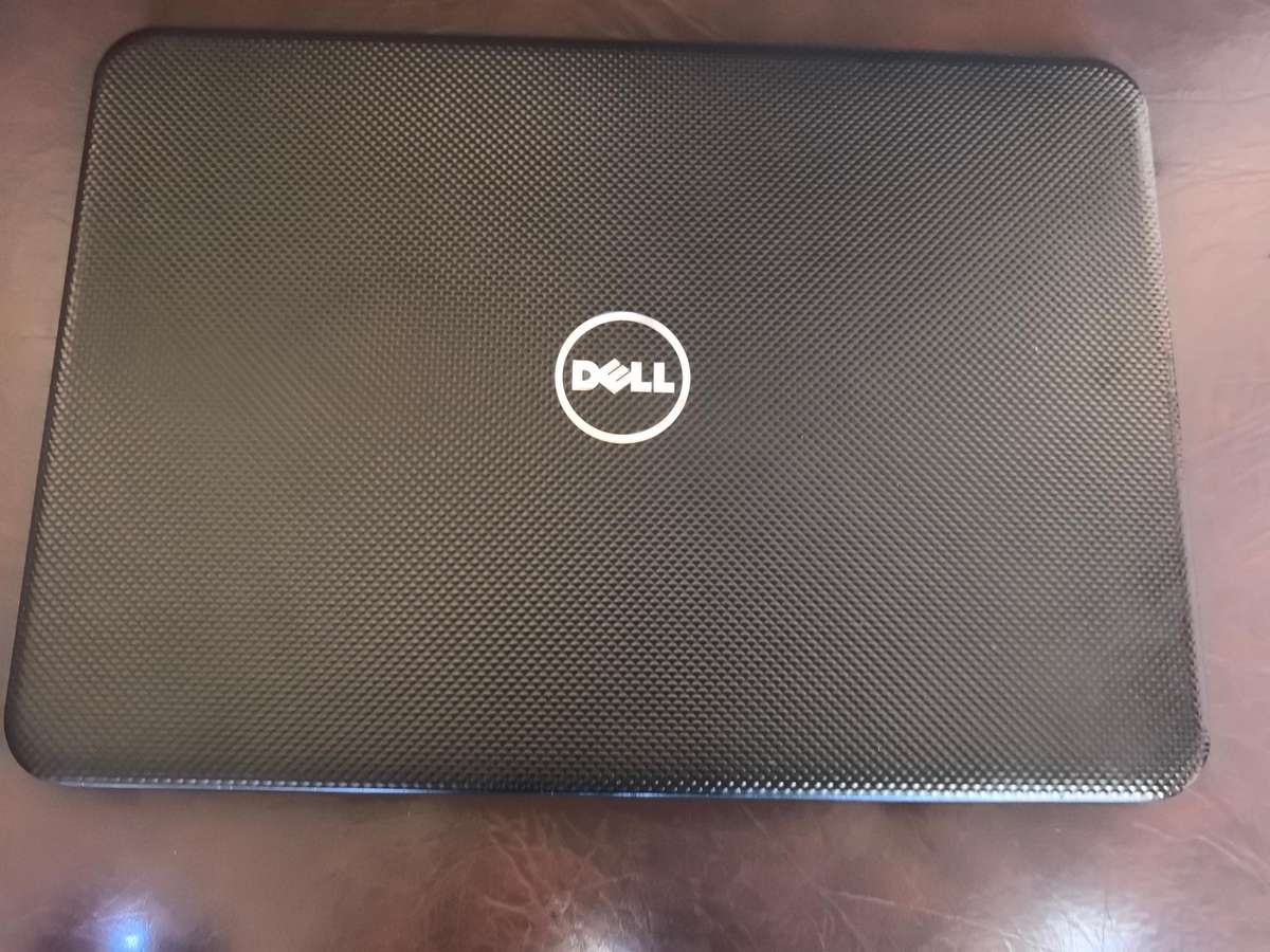 Dell Inspirion 3521
