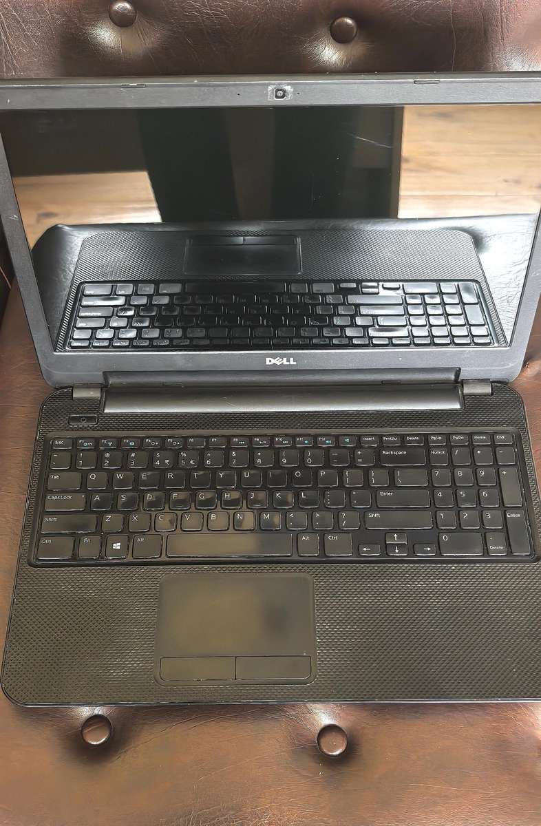 Dell Inspirion 3521 Laptop