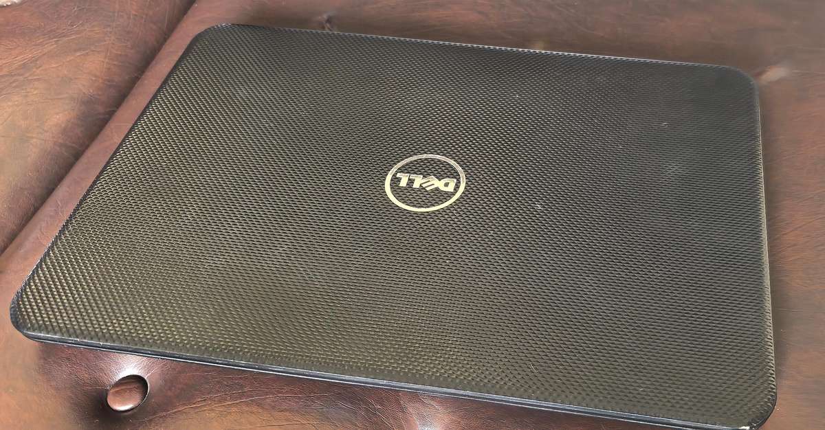 Dell Inspirion 3521 Laptop