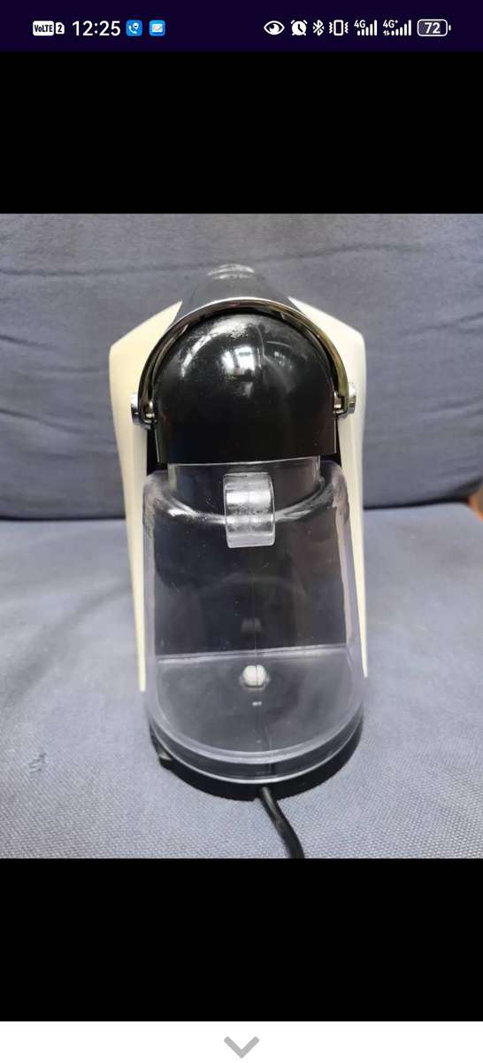 Platinum Nespresso Maker