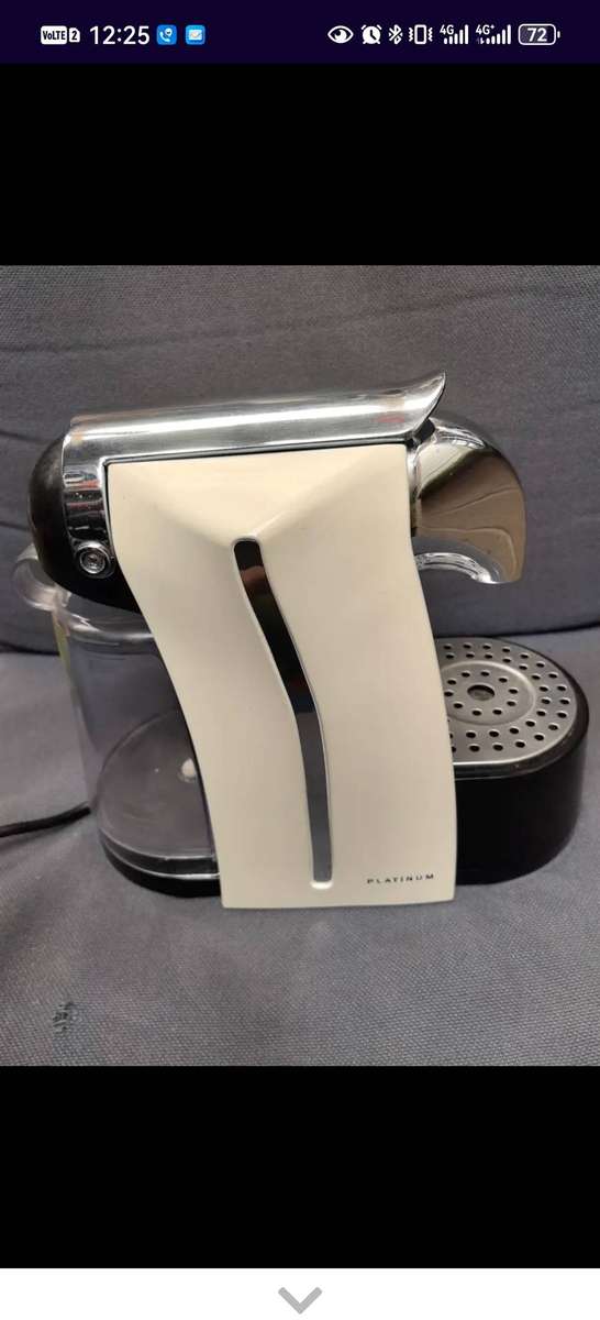 Platinum Nespresso Maker